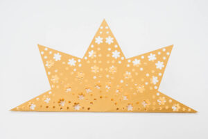 How to Create a Cardboard Christmas Star